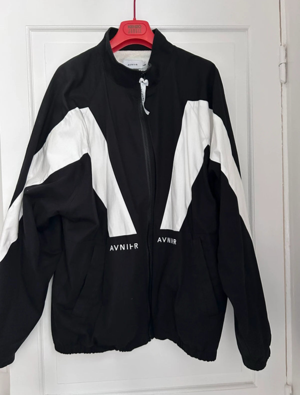 Black Tracktop
