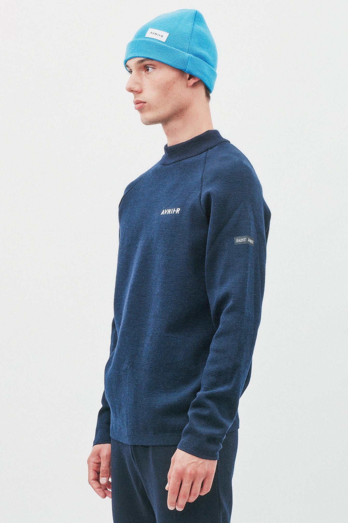 Avnier x Saint James - Laucaen bleu blue - Bonnet de quart de marin avec revers - 100% pure laine vierge labellisée WOOLMARK® - Fabriqué à Saint James en France - Partenariat The SeaCleaners - Lausanne Caen