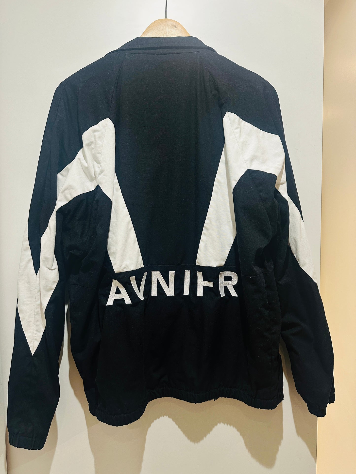 Black Tracktop