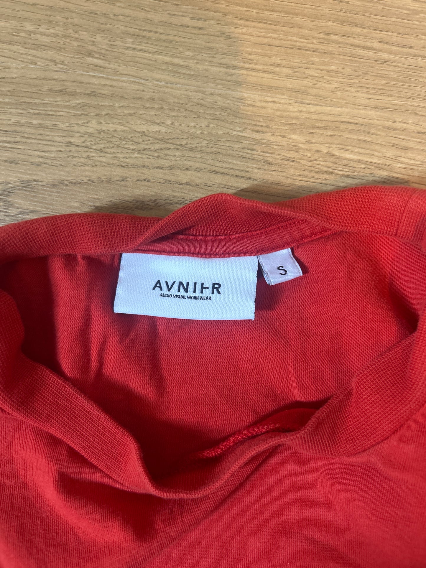 Red Vertical back tee shirt