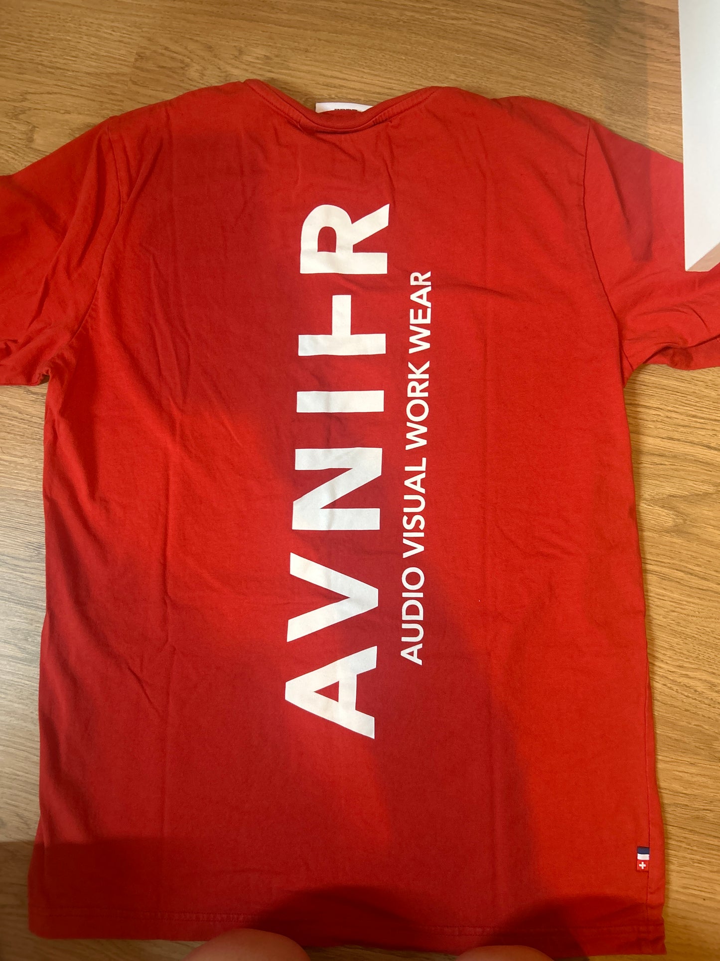 Red Vertical back tee shirt