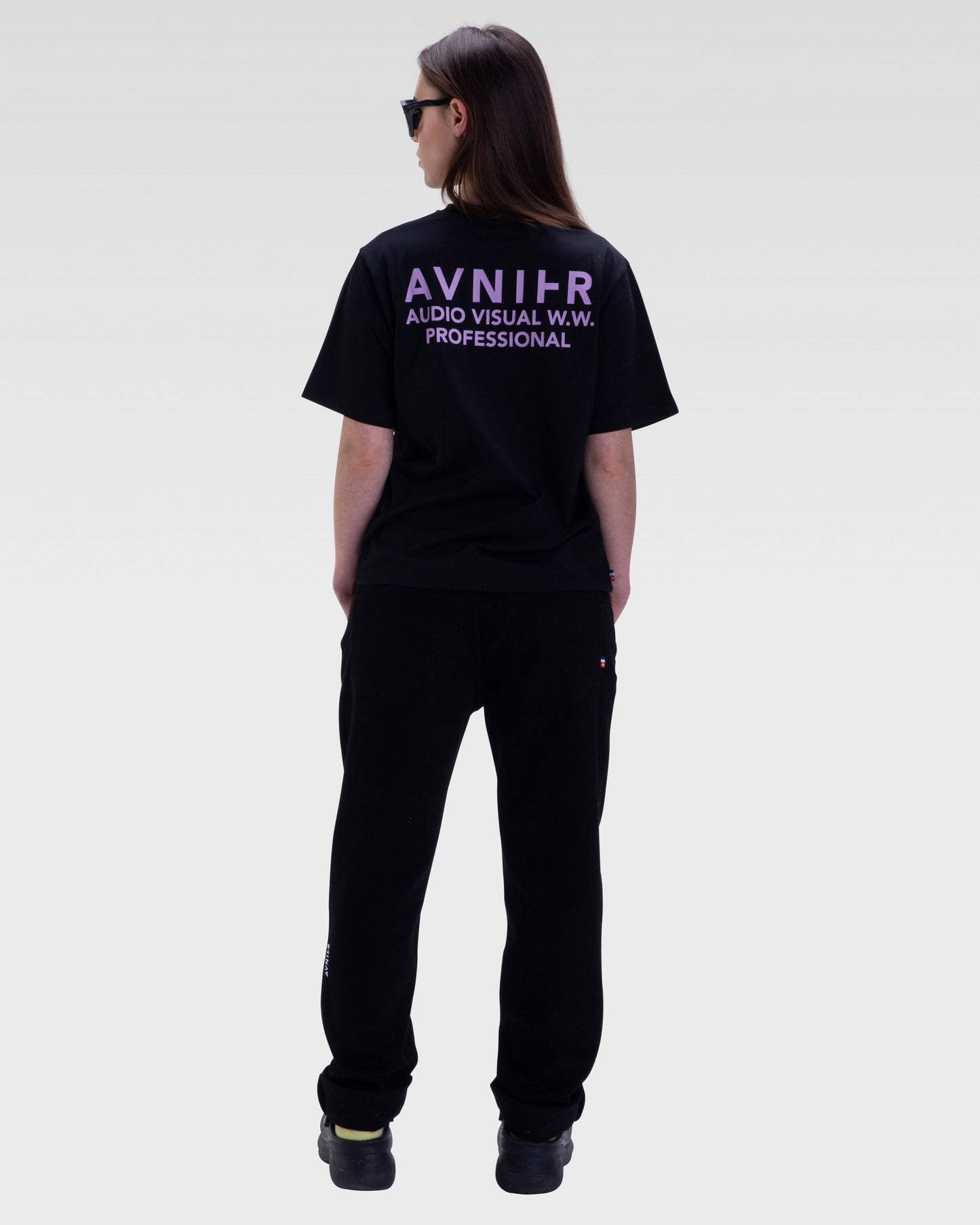 jogging-pause-noir-avnier-resistant-4-silhouette-dos - noir