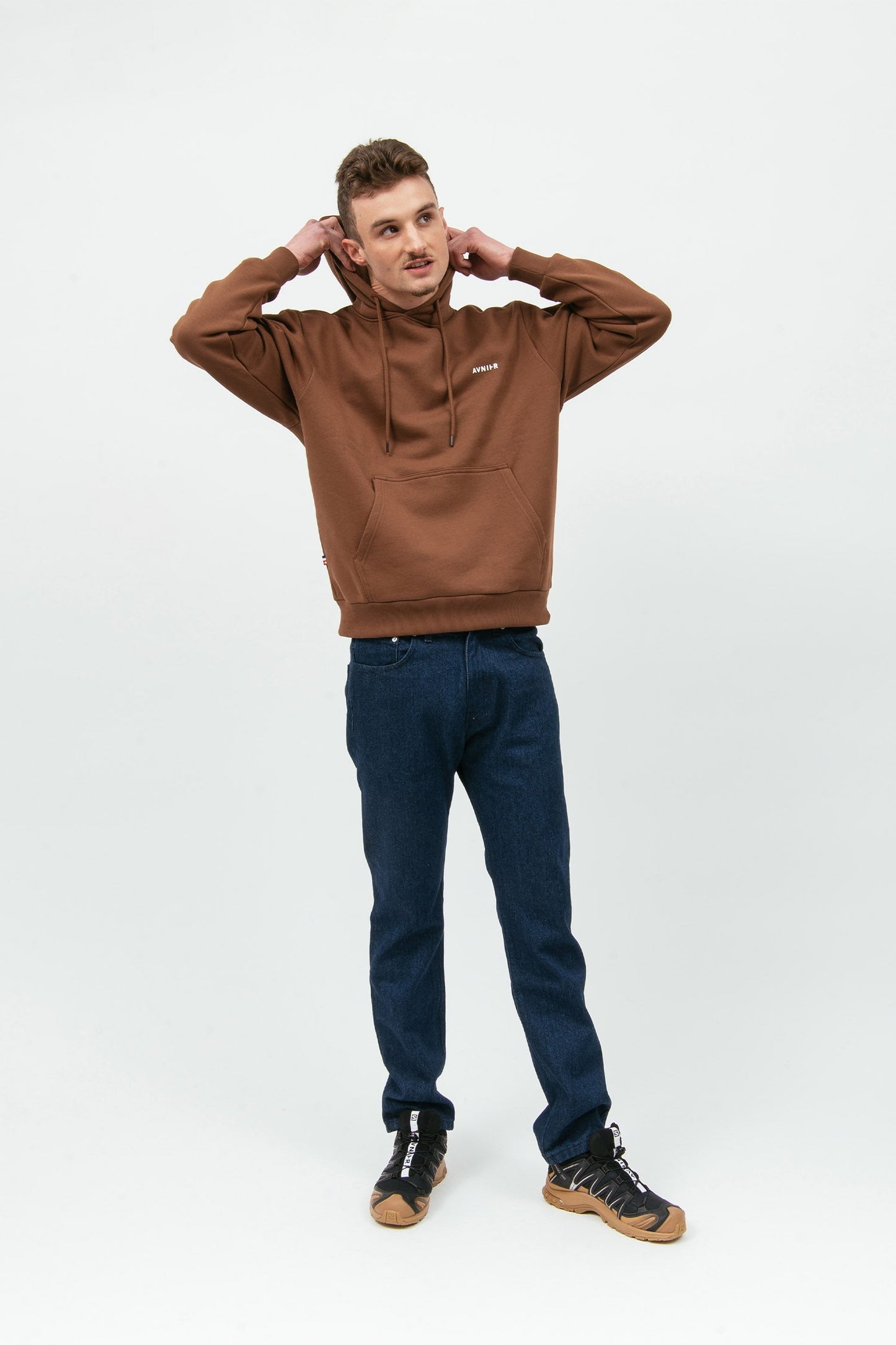 ONSET VERTICAL - Hoodie brun foncé en coton bio