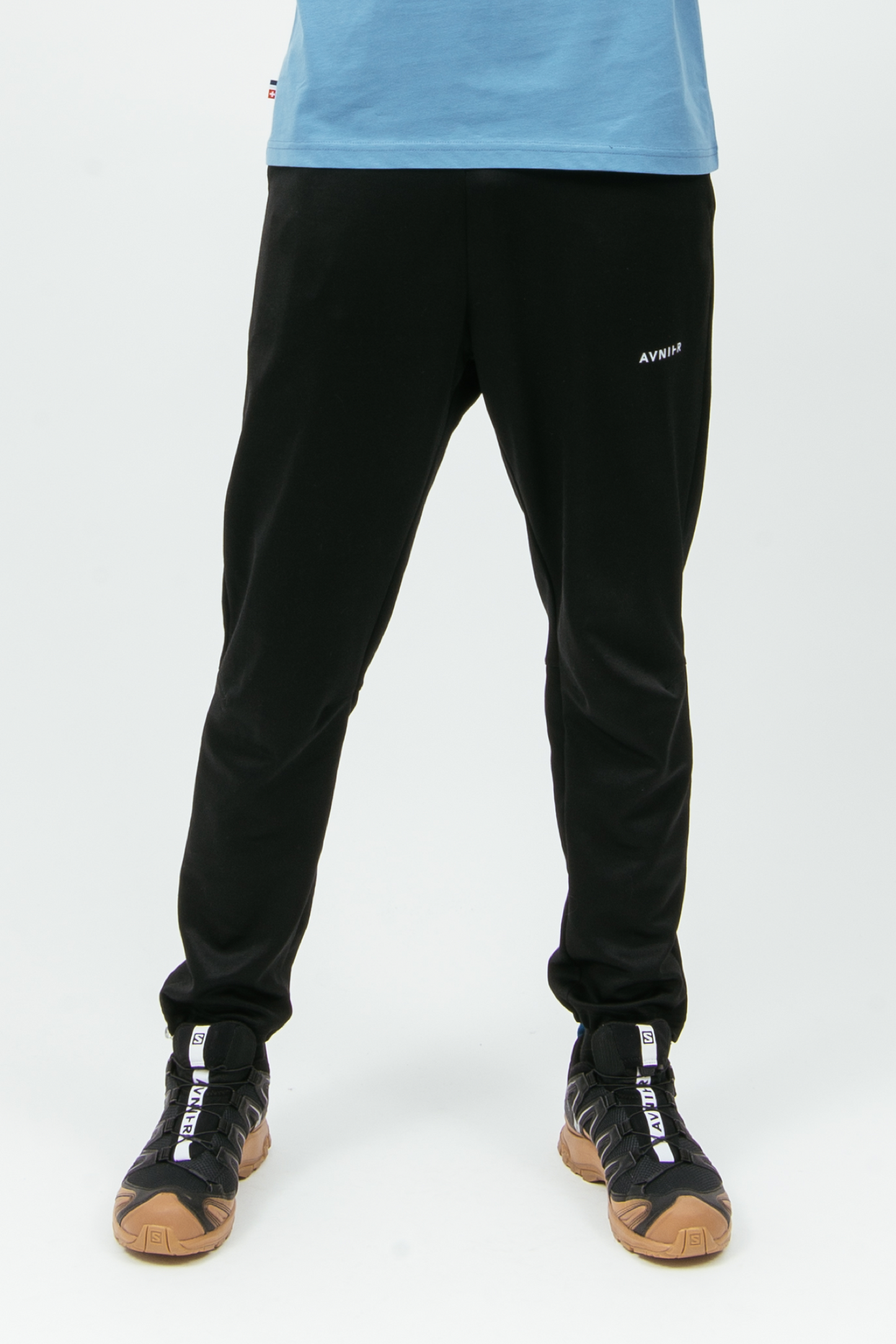 AVNIER - CODA - Jogging noir en coton bio et polyester recyclé