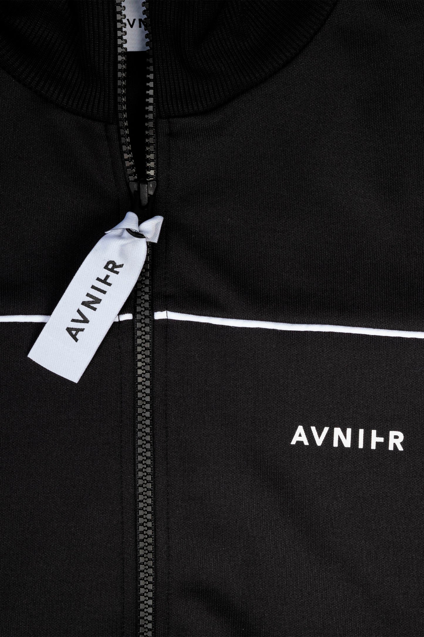 AVNIER - STUDIO - Veste noire en coton bio et polyester recyclé