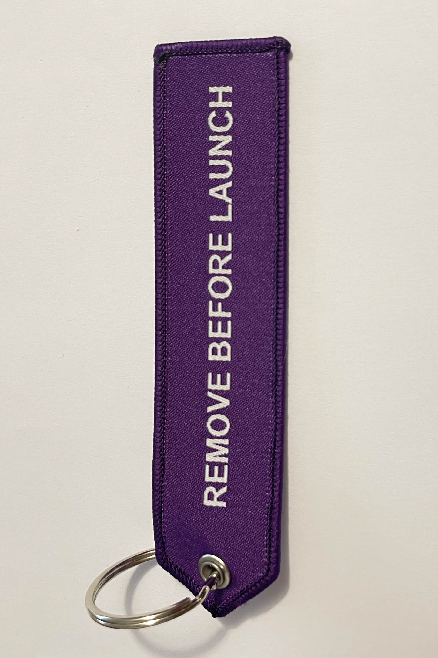 avnier ariane launch keychain