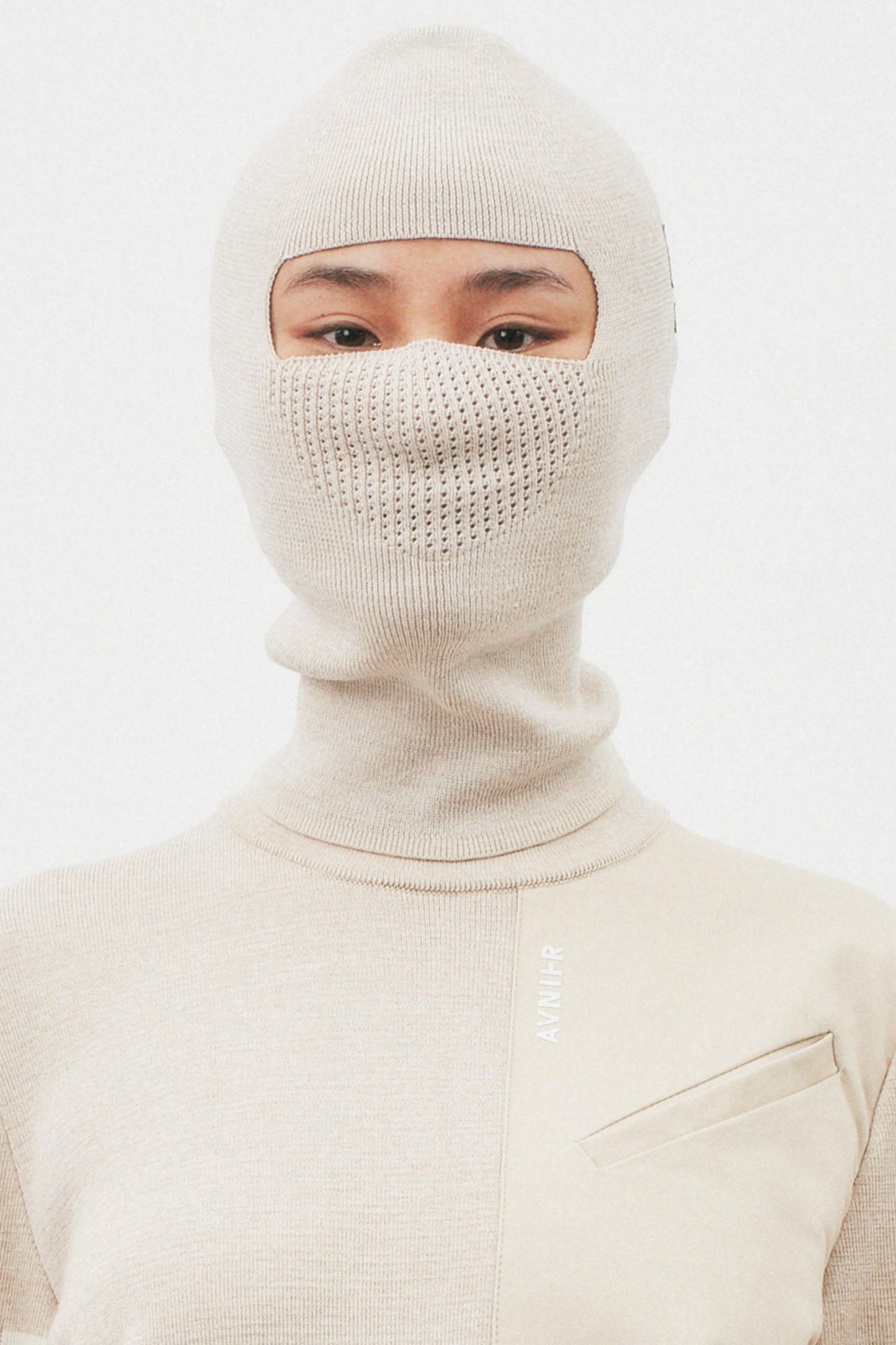 Avnier x Saint James - Lisiagle Beige - Cagoule en 100% pure laine vierge WOOLMARK® - Fabriqué à Saint James en France - Partenariat The SeaCleaners