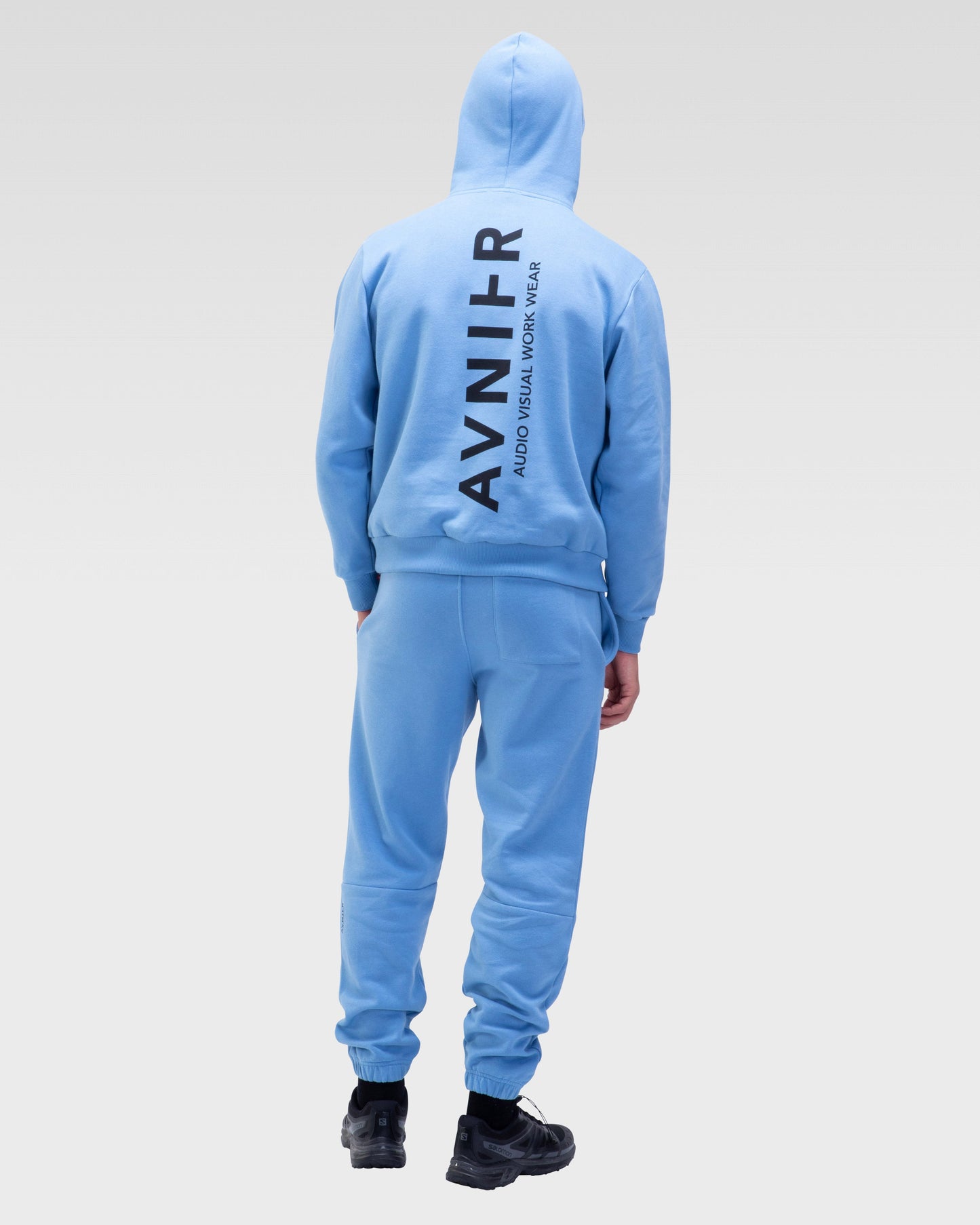 hoodie-onset-vertical-v-bleu-ciel-avnier-sebastian-strappazzon-4-silhouette-dos - bleu ciel
