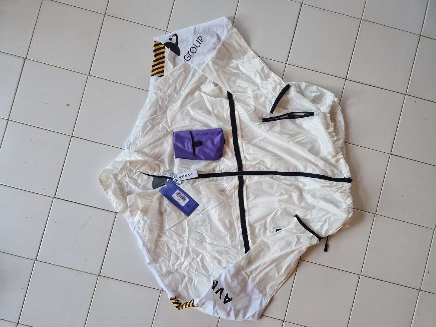 Gravity Live Jacket