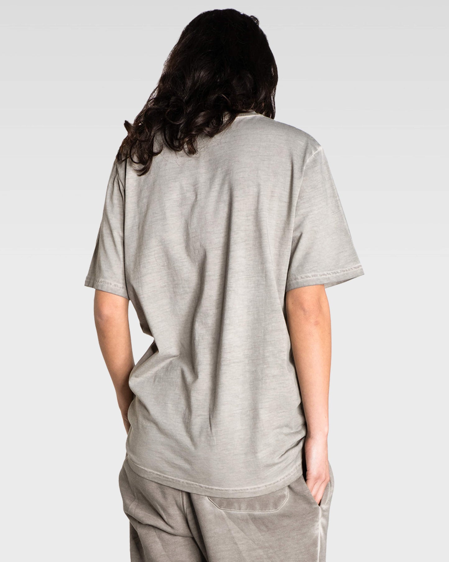 t-shirt-source-taupe-v--avnier-orel-3-silhouette-dos - taupe vintage