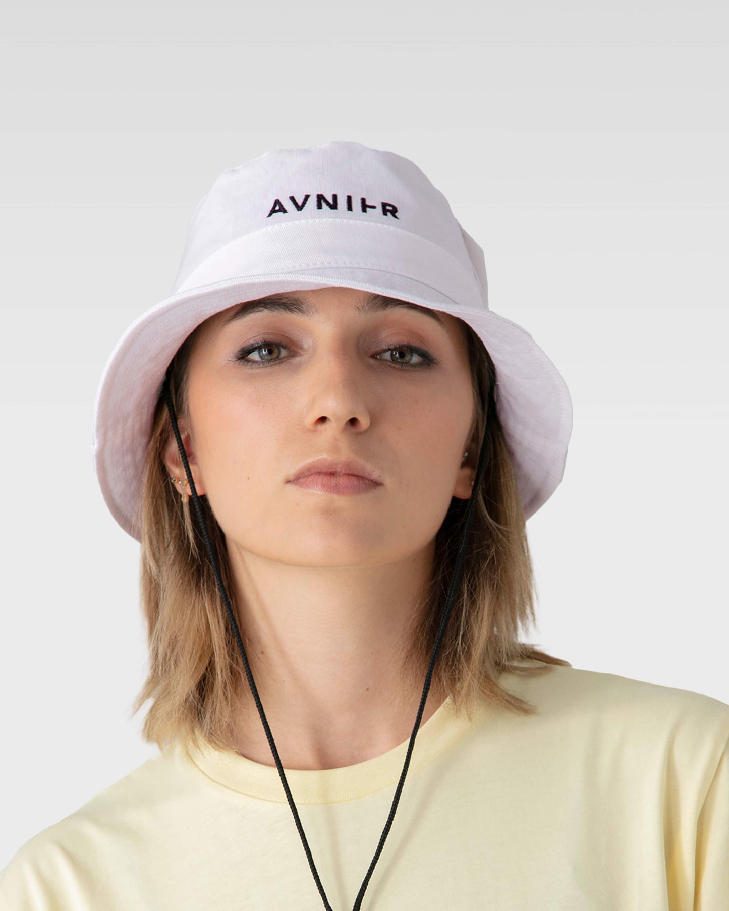 travelling-bob-violet-pastel-en-coton-bio-avnier-audiovisual-work-wear-1-silhouette-face - violet