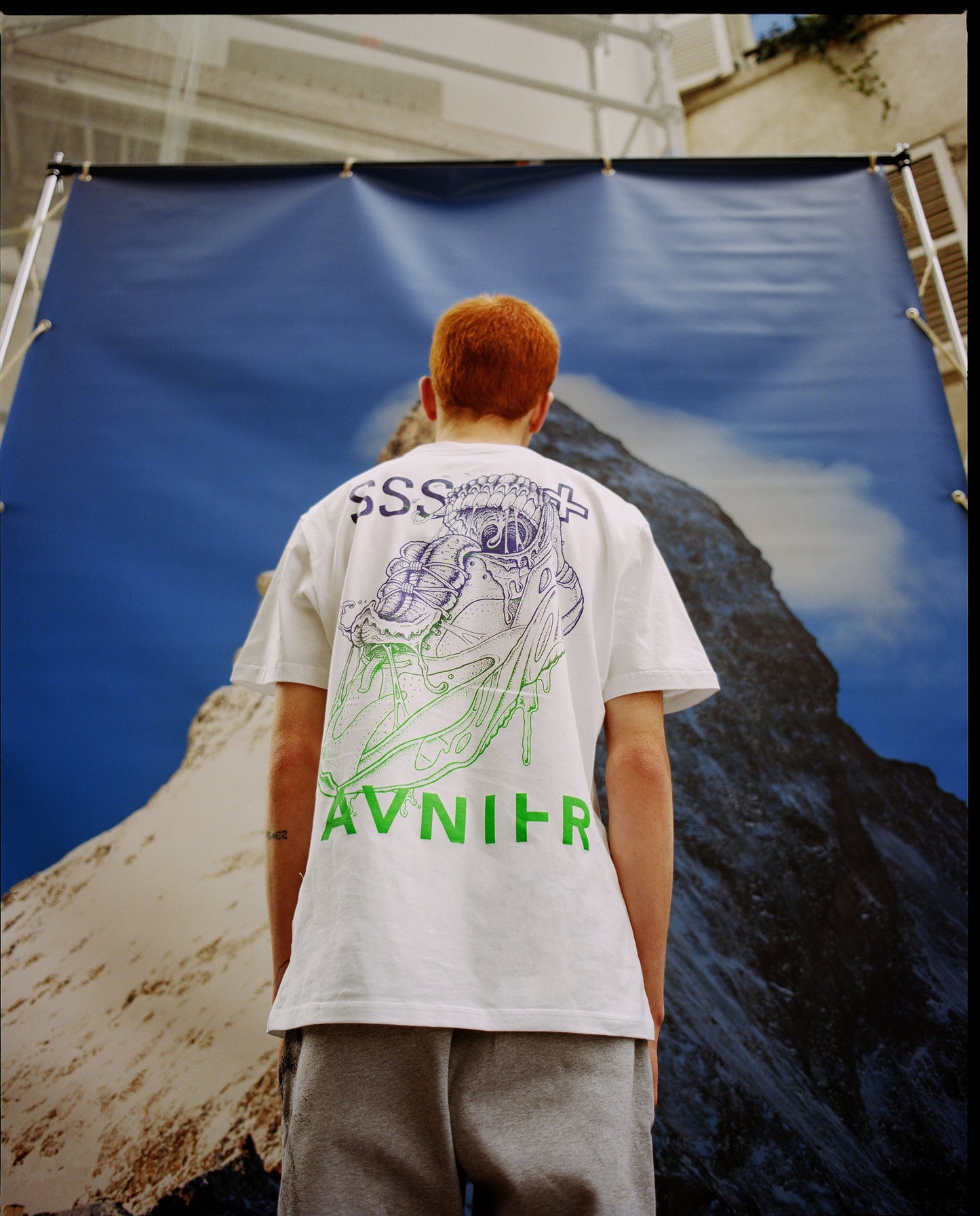 AVNIER x SWISSSNEAKS logo t-shirt