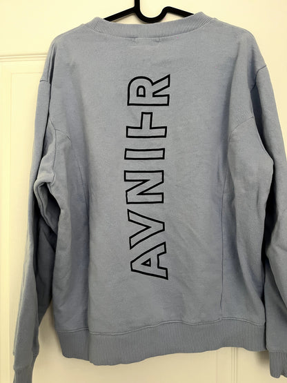 Vertical back blue crewneck