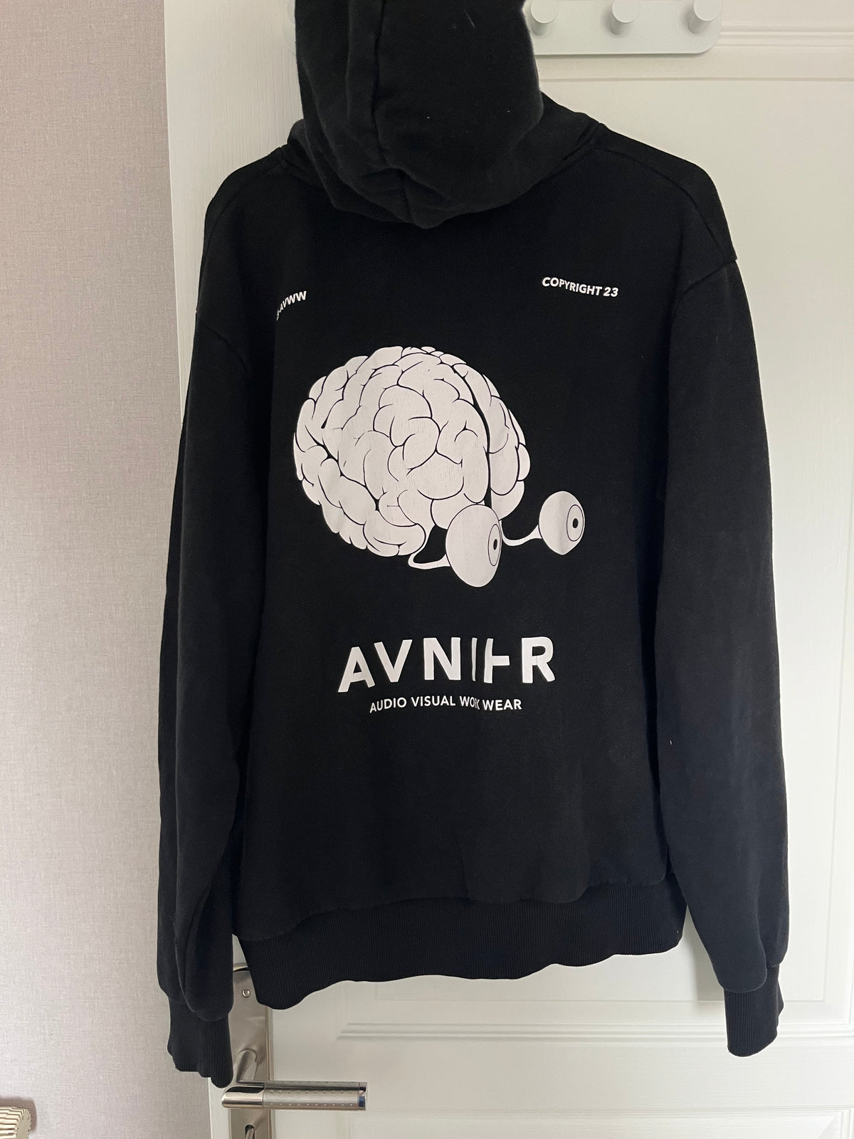 HOODIE ONSET BRAIN
