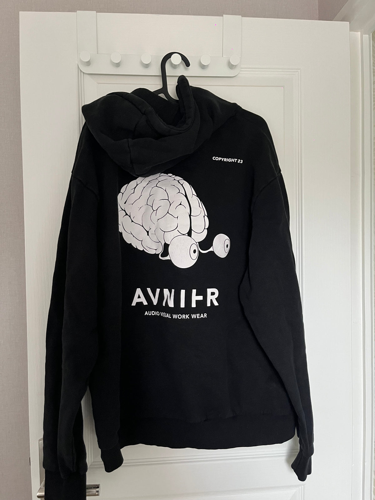 HOODIE ONSET BRAIN