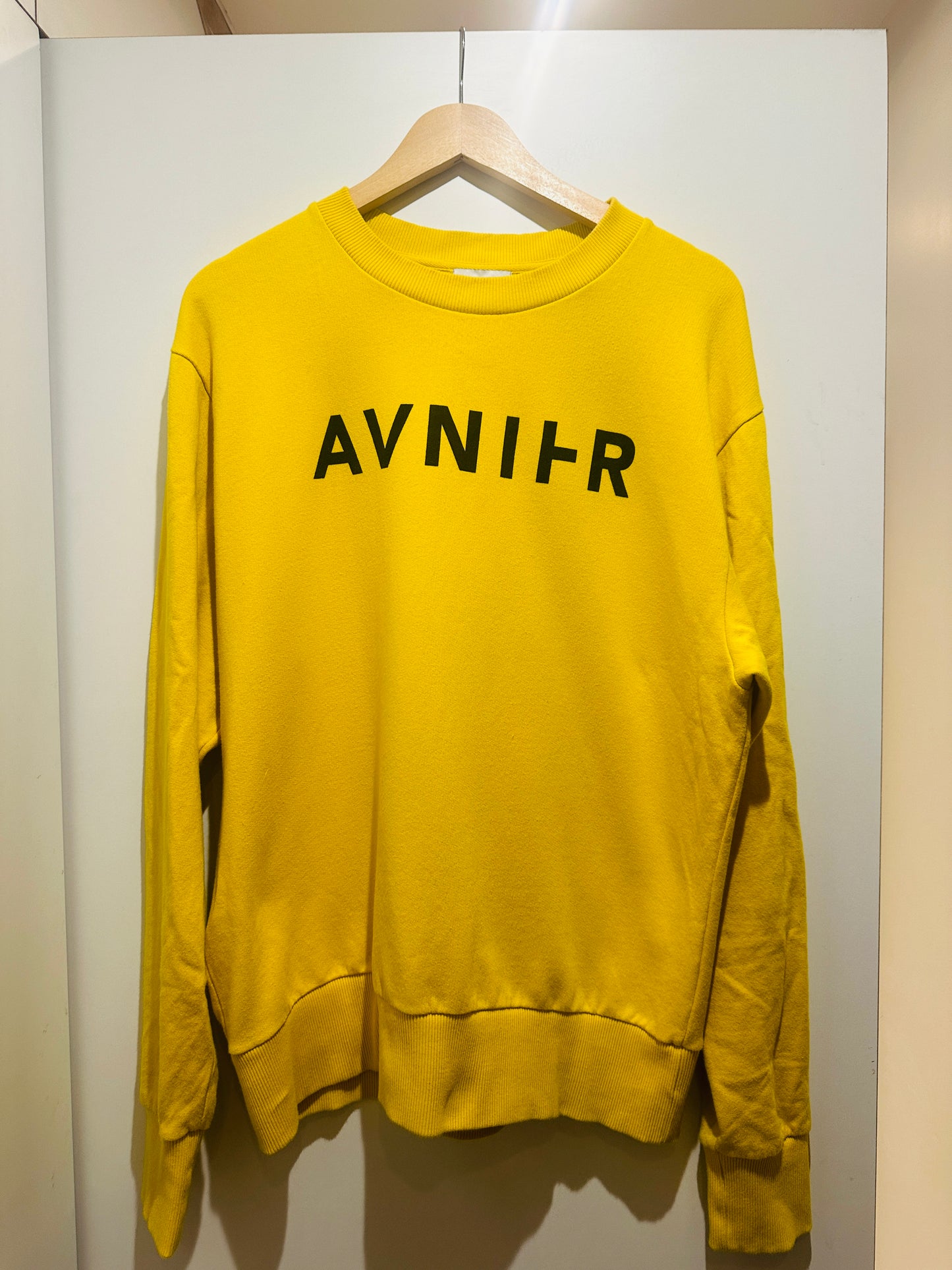 Basic Crewneck Yellow