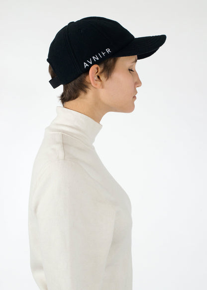 Low black polar cap - side