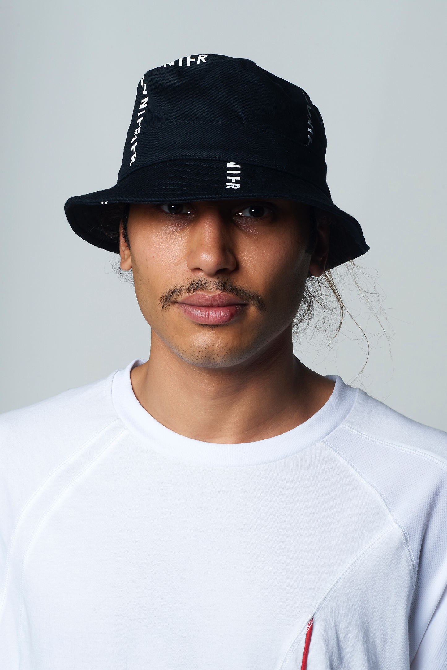 Avnier Bob Black Pattern Bucket Hat