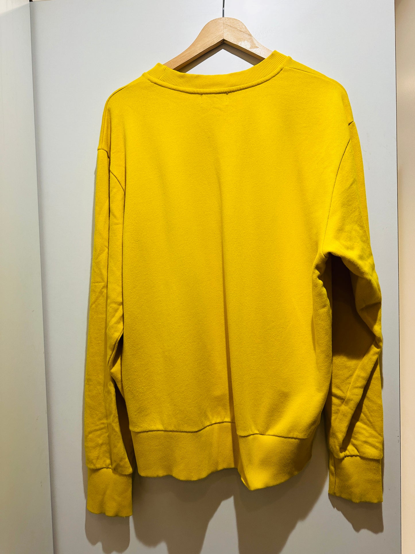 Basic Crewneck Yellow