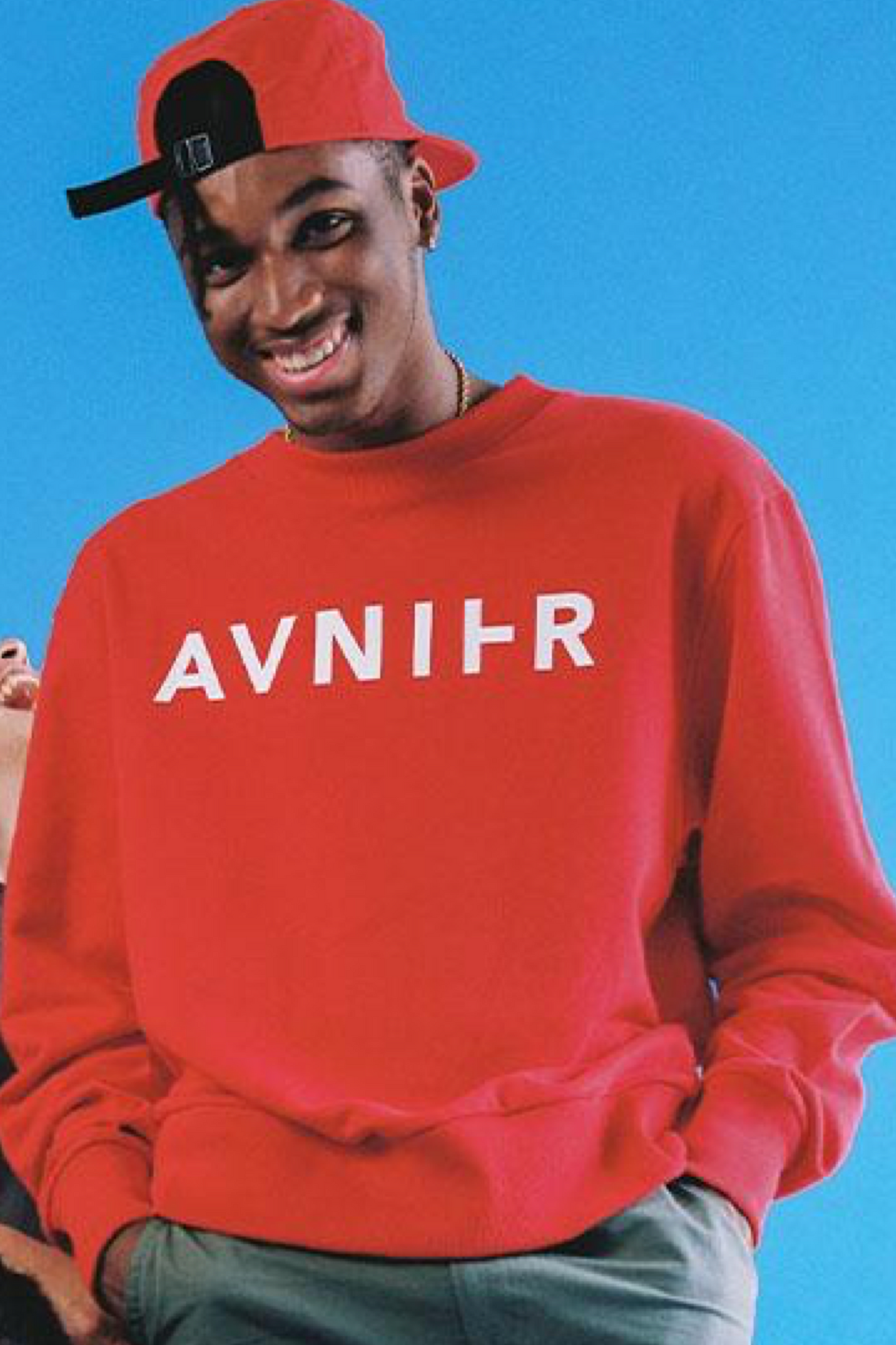 Avnier Basic red crewneck