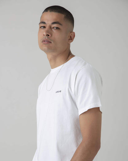 source-vertical-t-shirt-blanc-en-coton-bio-avnier-vetement-orelsan-6-detail - blanc