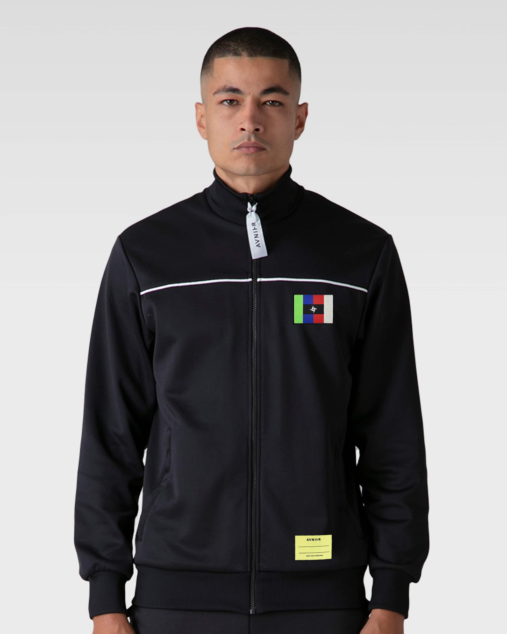 avnier-x-civilisation-crew-veste-noire-en-coton-bio-et-polyester-recycle-avnier-audiovisual-work-wear-1-silhouette-face - noir