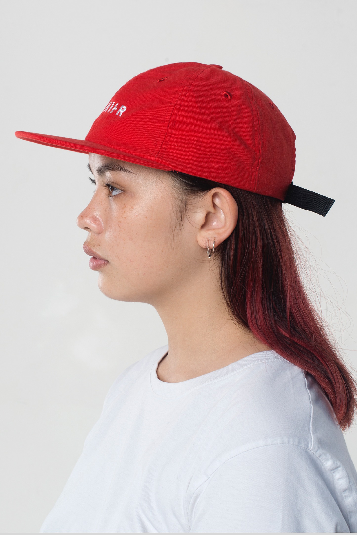 AVNIER 6 panels red cap